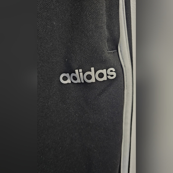 Adidas Black Track Pants with White Stripes Zipper Leg Opening Climalite Size M - Picture 2 of 6